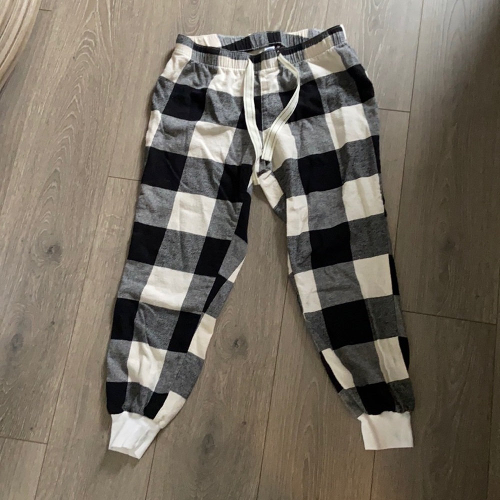 Old Navy Plaid pajama pants